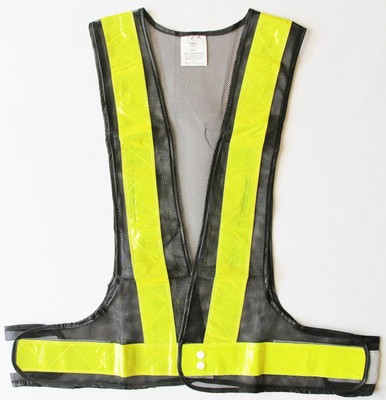 nike vivid strike run vest