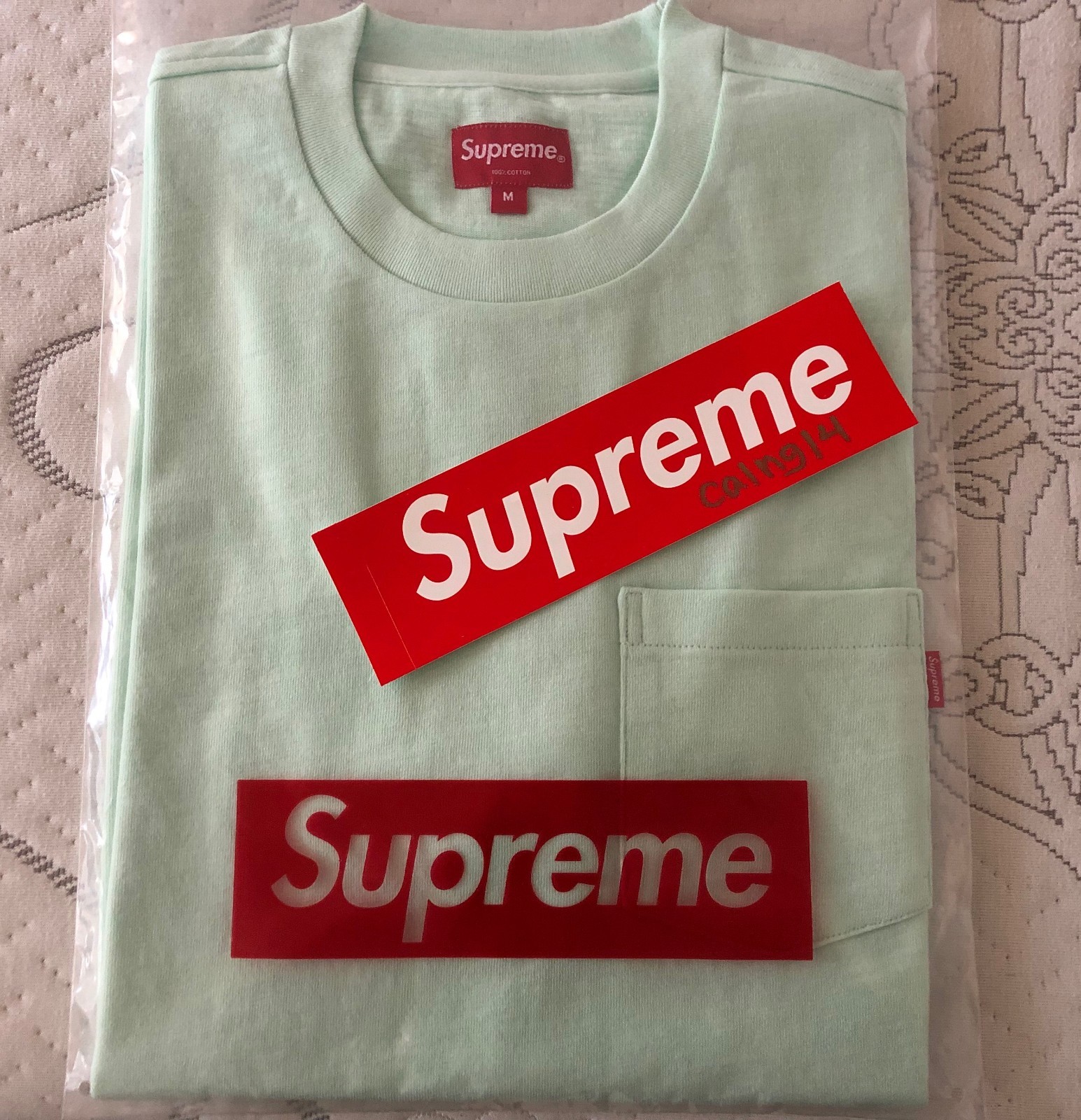 supreme ss18 box logo