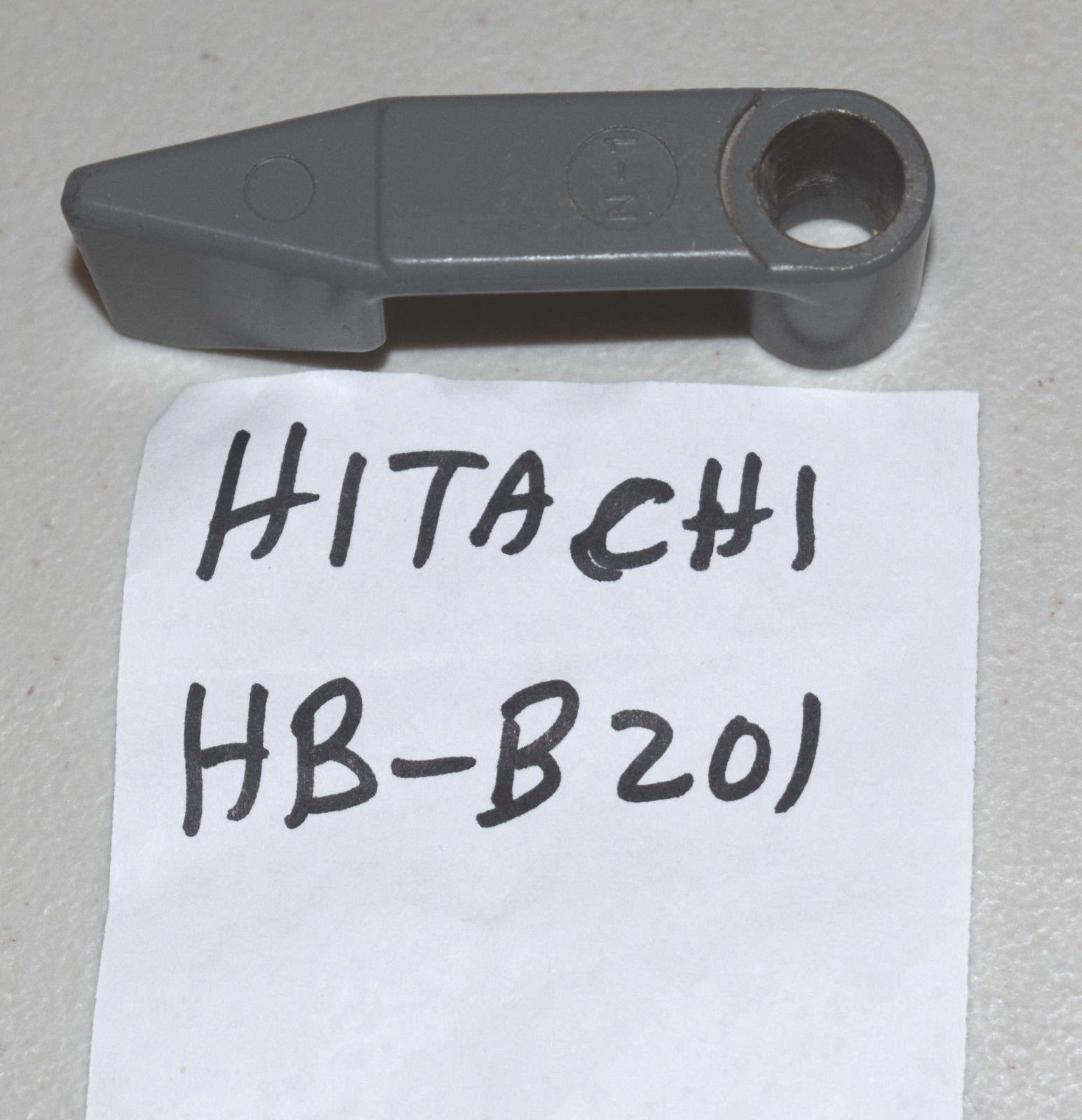 Hitachi HB-B201 Bread Maker Machine PART *Metal Kneading PADDLE Only HB-B-201