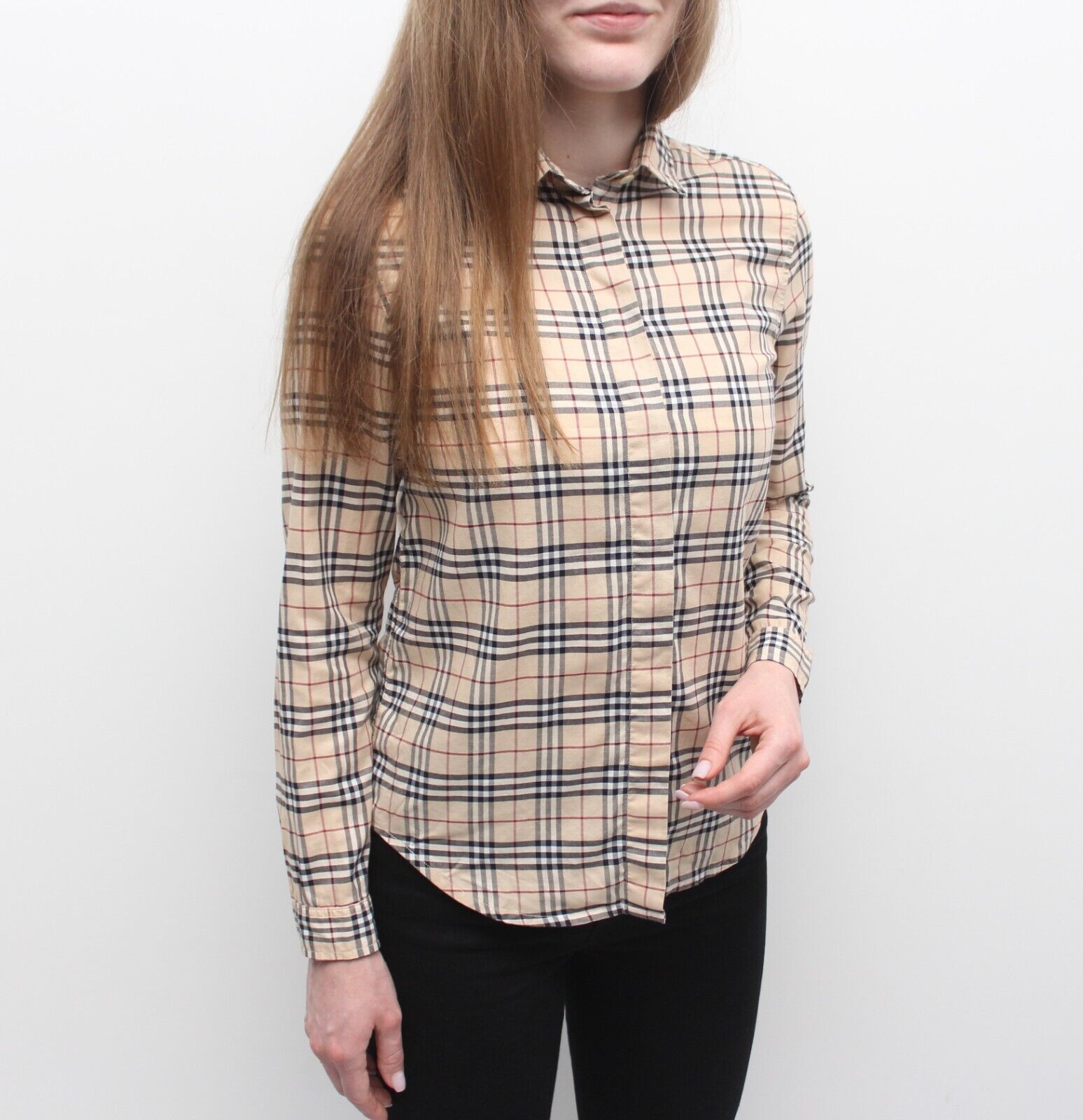 Women's BURBERRY London Nova Check Cotton Shirt Button-Up Women's BURBERRY London Nova Check Cotton Shirt Button-Up