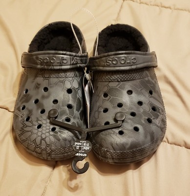 huk crocs