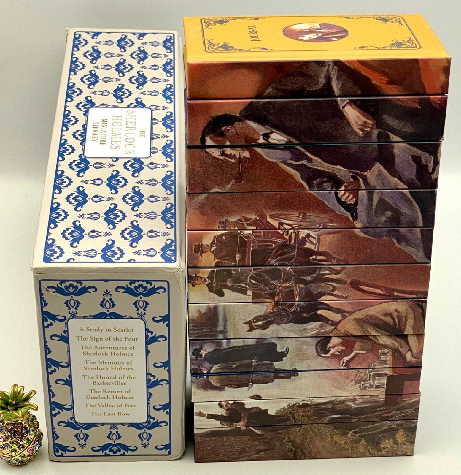MINIATURE Mini Library SHERLOCK HOLMES Collectors Limited Edition w JOURNAL RARE MINIATURE Mini Library SHERLOCK HOLMES Collectors Limited Edition w JOURNAL RARE