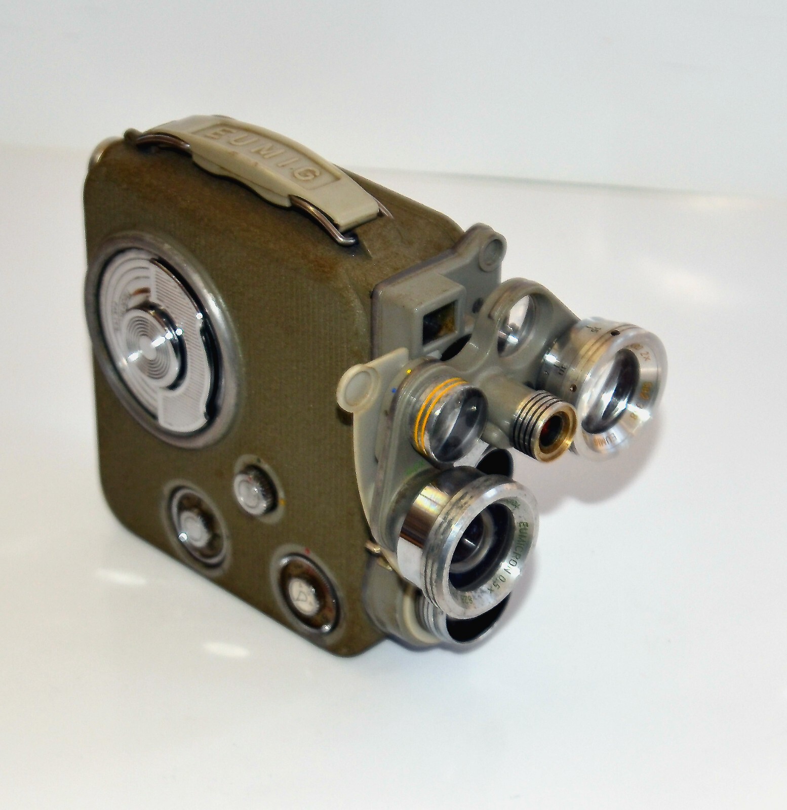 EUMIG C3R オーストリア製 8mm映画カメラ 三連ターレット式レンズ EUMIG C3R Three Turret St/8mm Cine Camera | eBay
