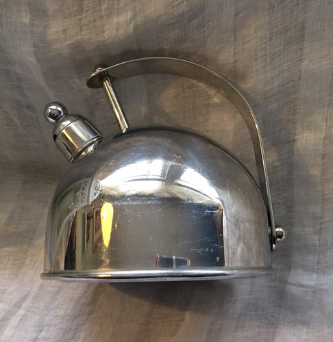 Cuisinart 2 Quart Teakettle Model # BA-165 18/10 SS made in Belgium