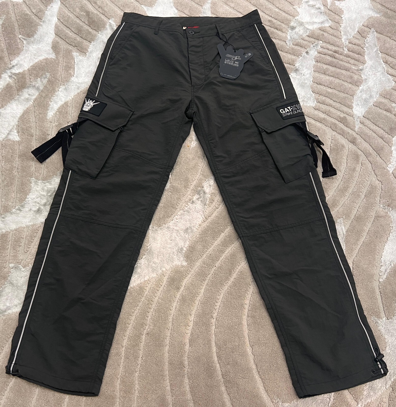 Pre-owned Levi's Limited Edition  X Gundam Seed Cargo Pants - Size W34 L32 - Black -
