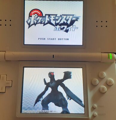 Pokemon White Nintendo DS Japanese Language Edition Vintage