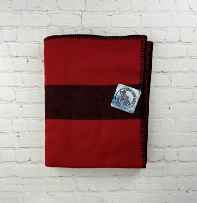 NWT Vtg 2003 Marlboro Guts Grit Gear Red Wool Blanket 66x52 Rustic Stadium Throw