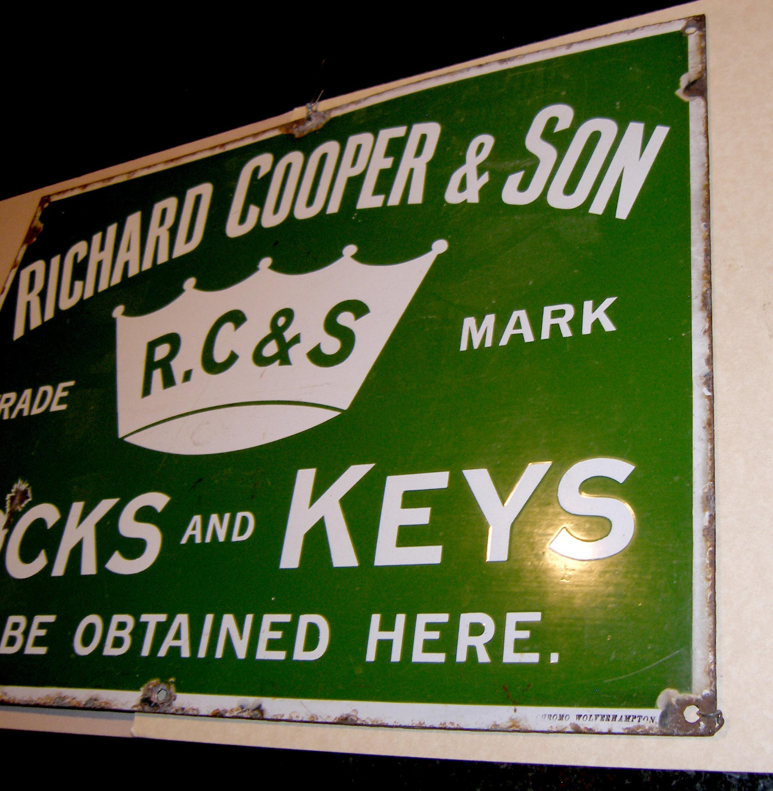 ENGLISH PORCELAIN LOCKSMITH SIGN Richard Cooper & Sons 1899 keys