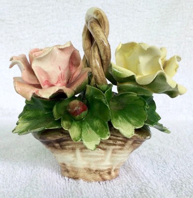 Nuova Capodimonte Pink & Yellow Roses FLOWER BASKET BOUQUET FIGURINE