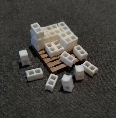 LMH Detail CONCRETE CINDER BLOCKS 16"x8"x8" Single Block CORNER 25 Pc w/ PALLET