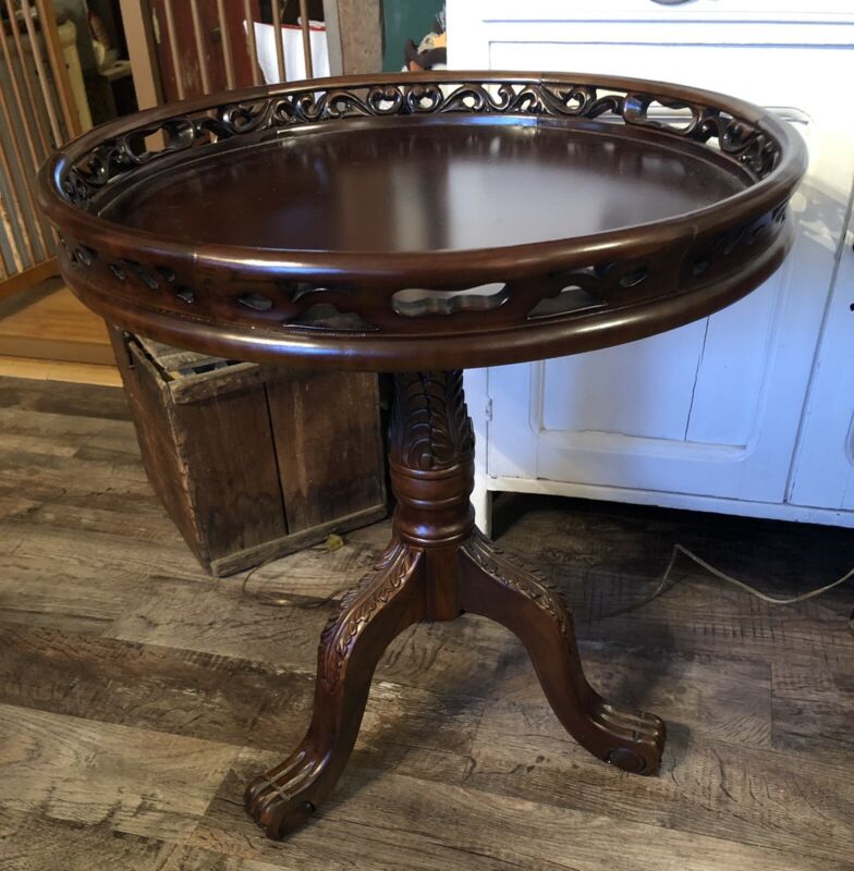 Vintage Style End Table
