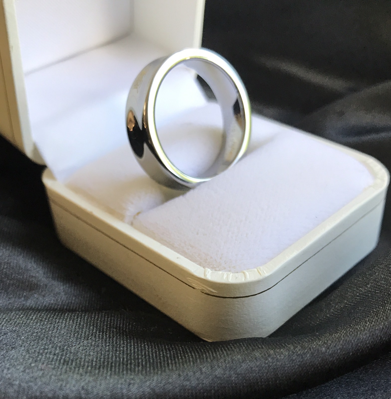 NIB Men's TRITON Polished Scooped 7MM Tungsten Carbide Wedding Band
