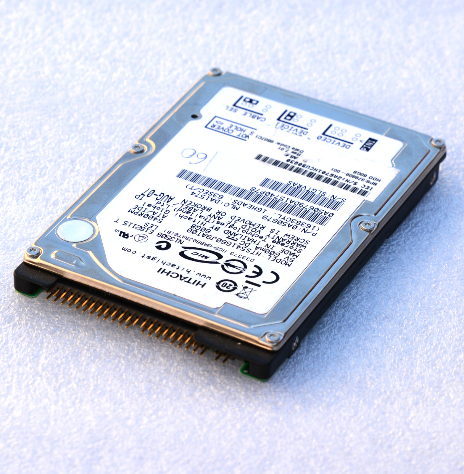 Hitachi 250GB C4K60 HTC426060G8CE00 60ギガバイト ハードドライブ