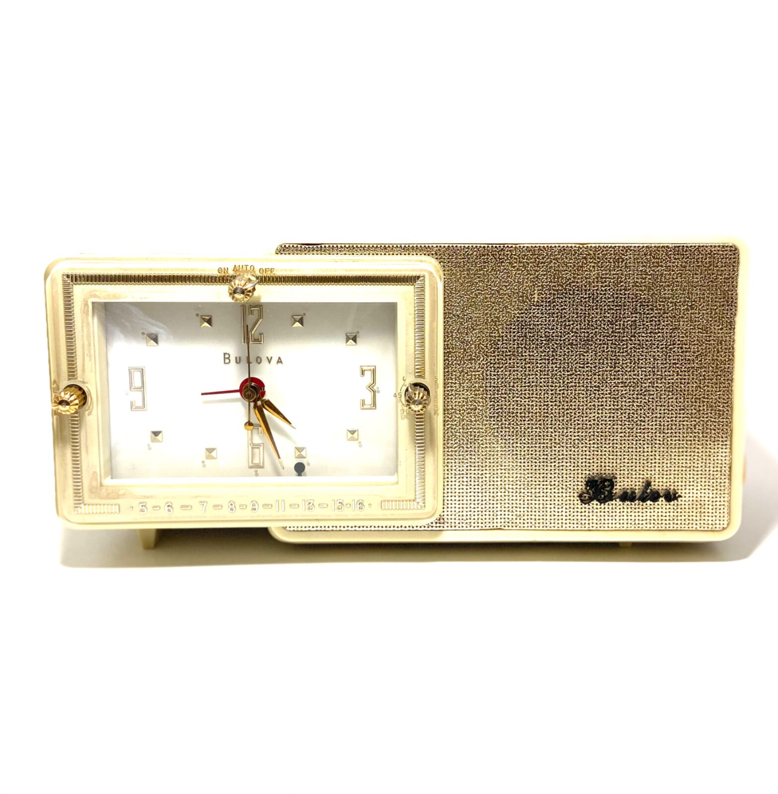 VINTAGE BULOVA 100 ALARM CLOCK AM RADIO BAKELITE IVORY & GOLD CIRCA 1950