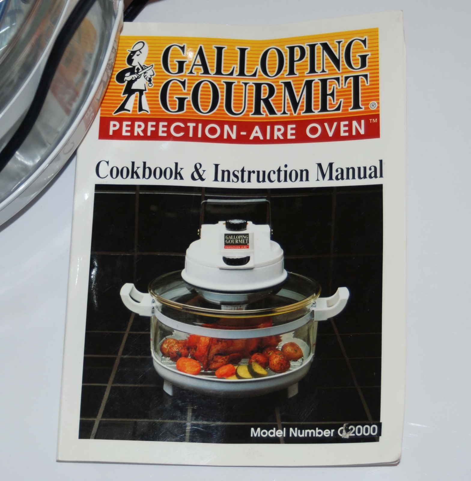 GALLOPING GOURMET PERFECTION-AIRE CONVECTION OVEN - C2000