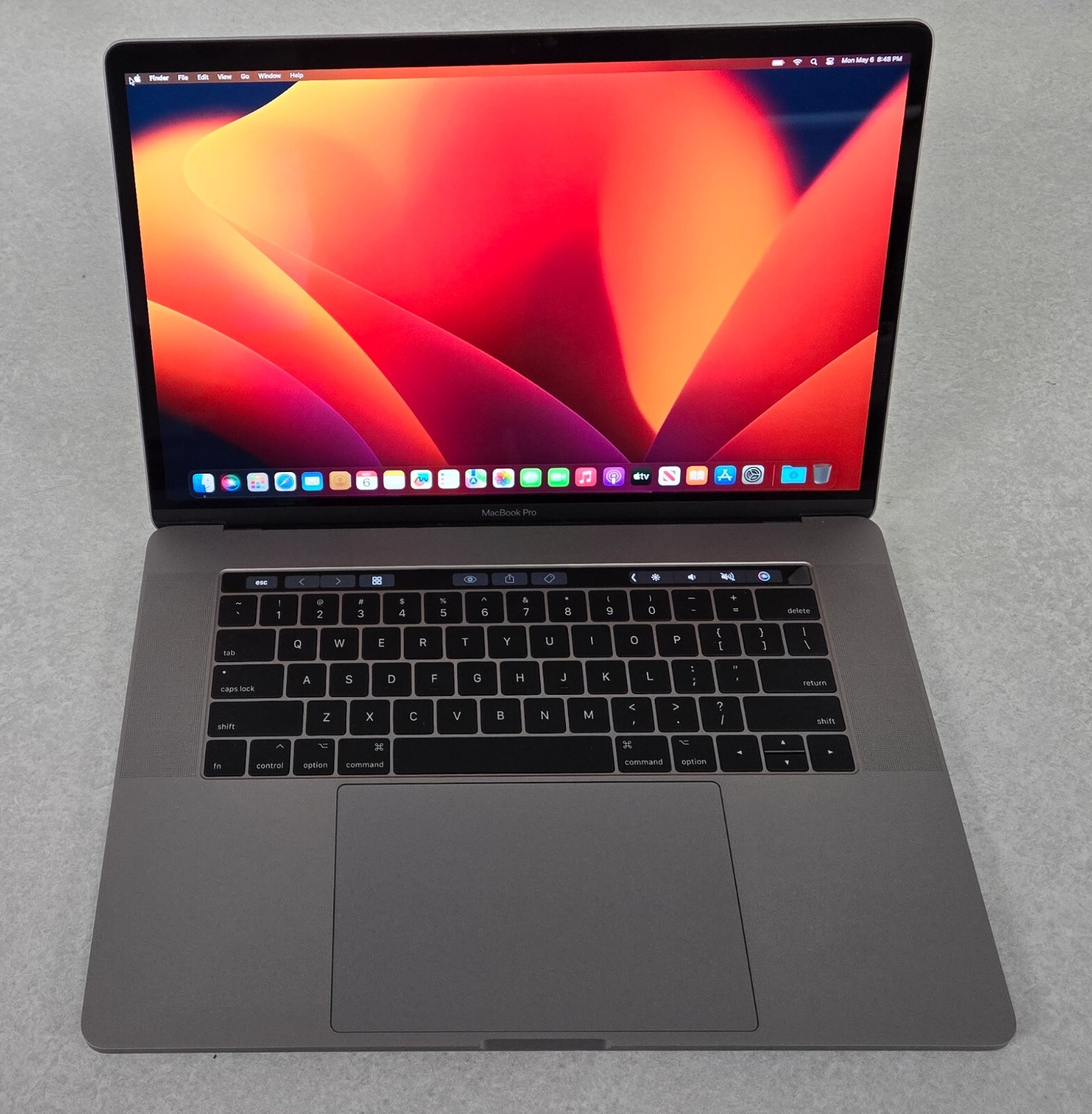 Apple Inc. MacBook Pro (15-inch 2018) Core i7 2.20GHz⁄16 GB⁄256 GB