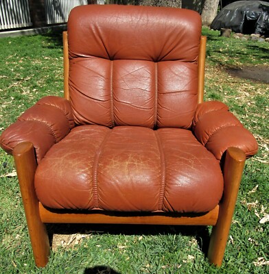 Mid Century Modernism Teak Lounge Chair