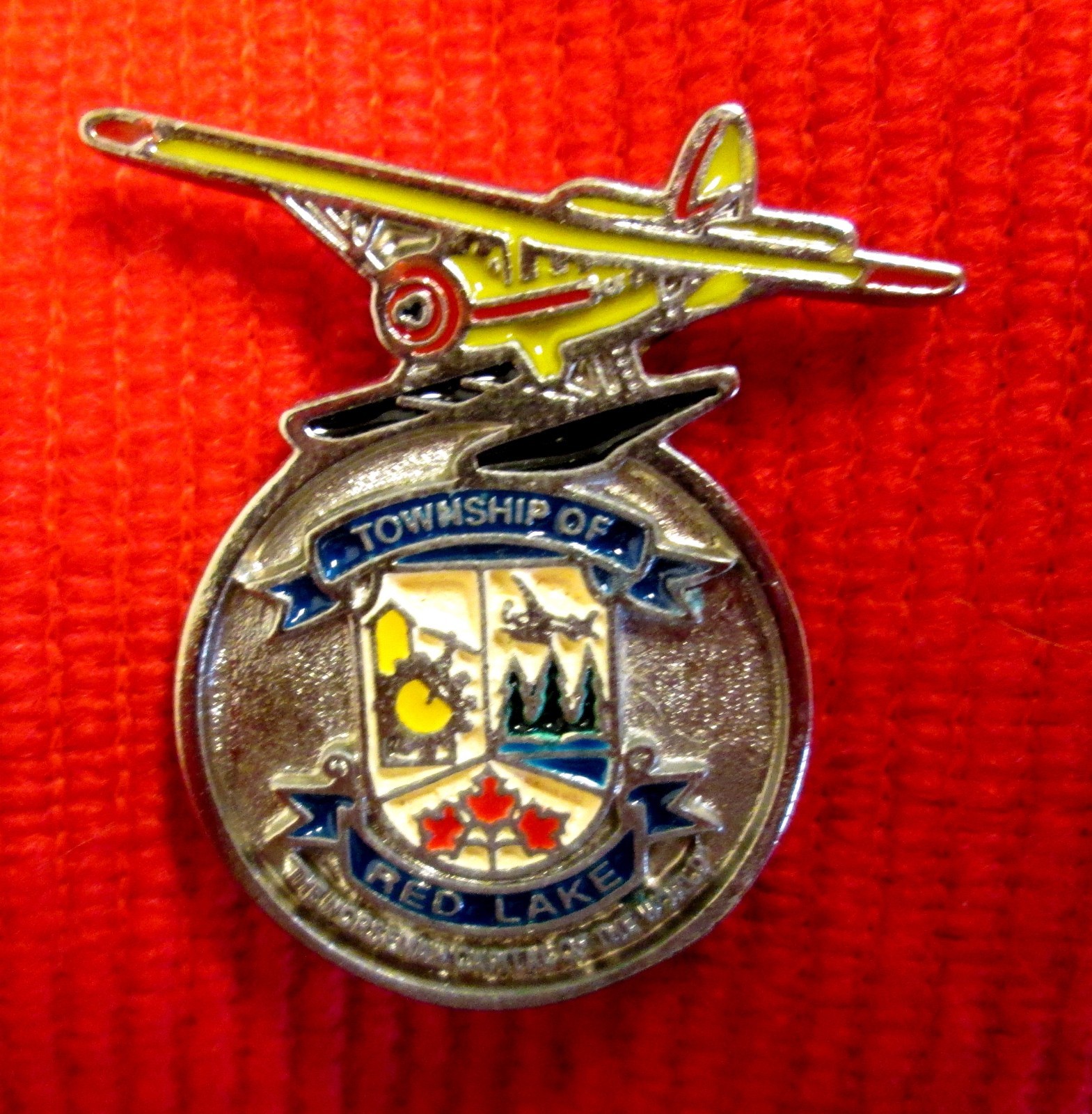 Red Lake Ontario Patch c/w Famous Red Lake Gold Mine Artwork + FREE BONUS meau18