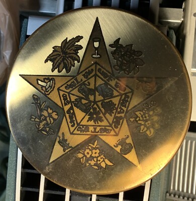Order of Eastern Star  Vintage Gold Tone Compact w/mirror, Powder Puff & Pouch