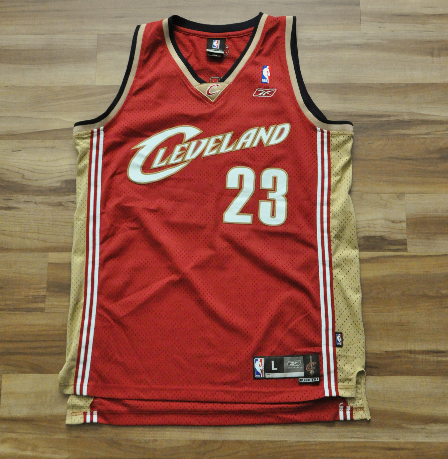 ウェア Cleveland Cavaliers LeBron James Adidas Cleveland Cavaliers Lebron James All For One. One For