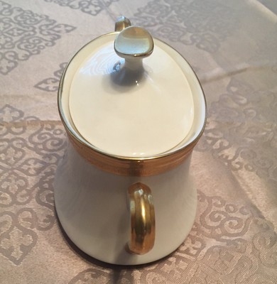 Lenox China Aristocrat Sugar with Lid