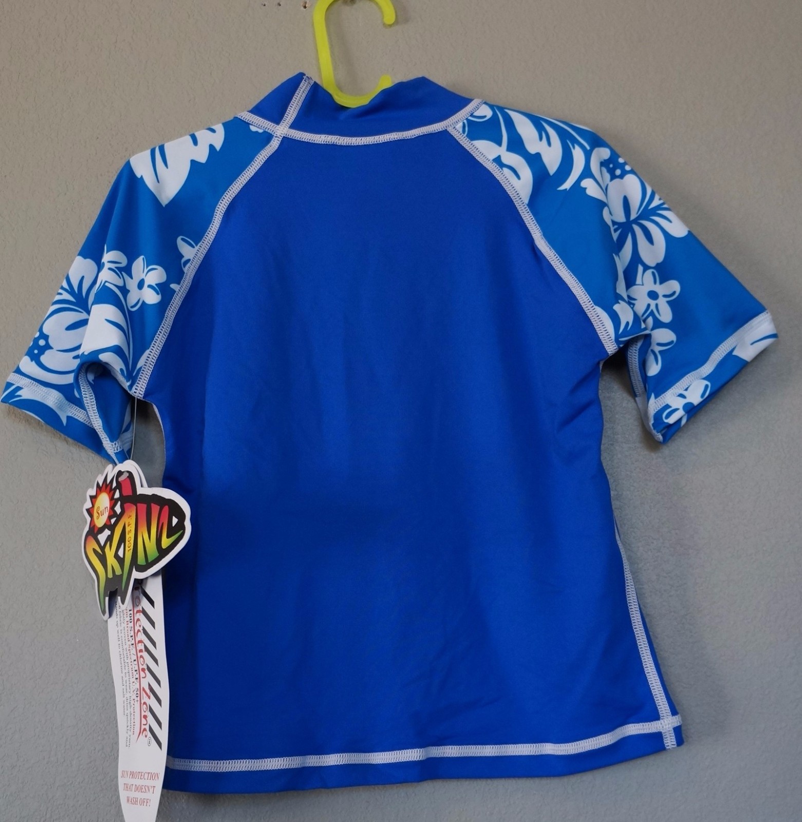 Sun Protection Zone RASH GUARD SPF UPF Blue White Hawaiian Top Shirt sz 8 NWT