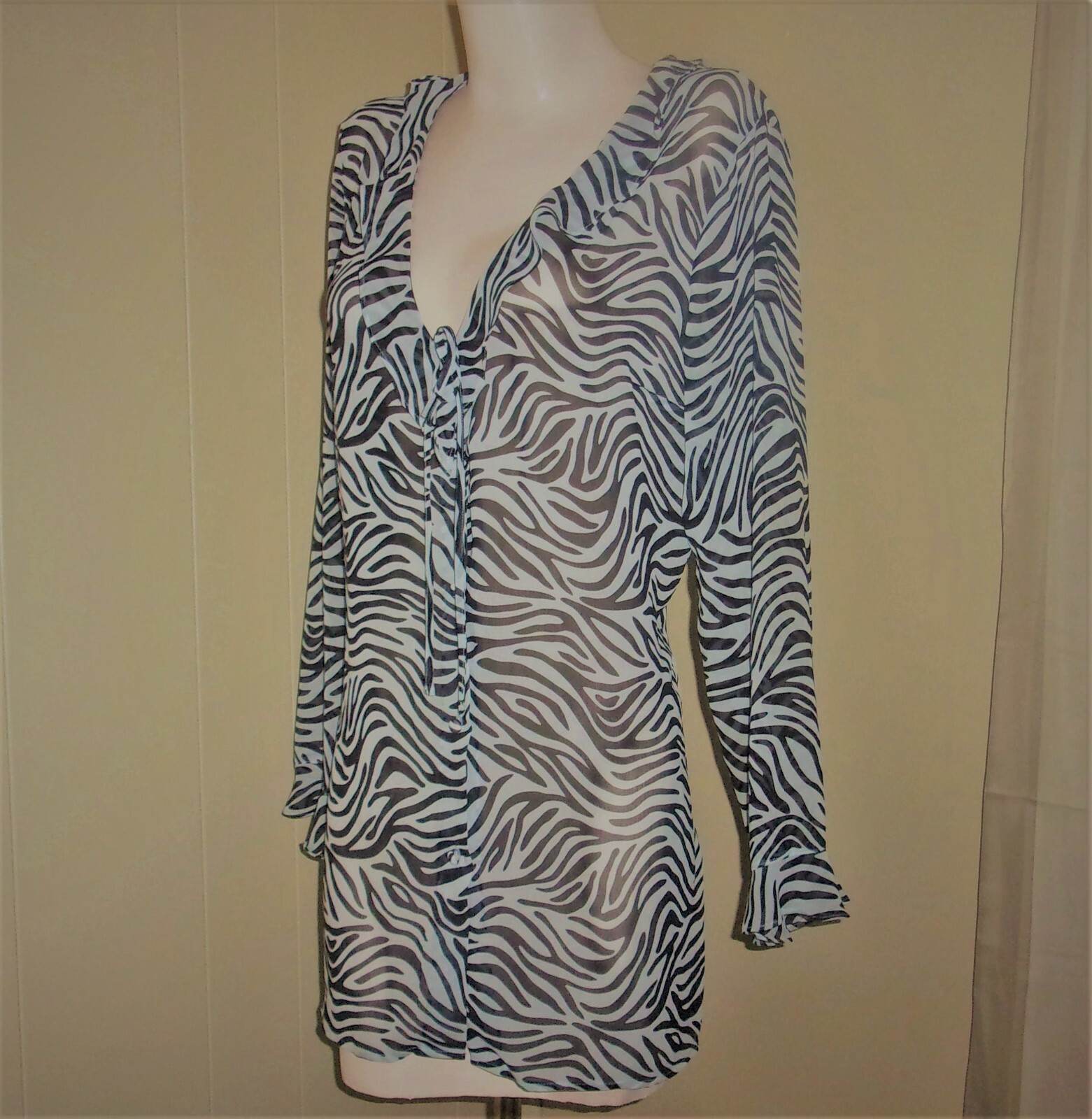 Victoria's Secret New Zebra Print Long Blouse Top Button Down Semi Sheer Sz L