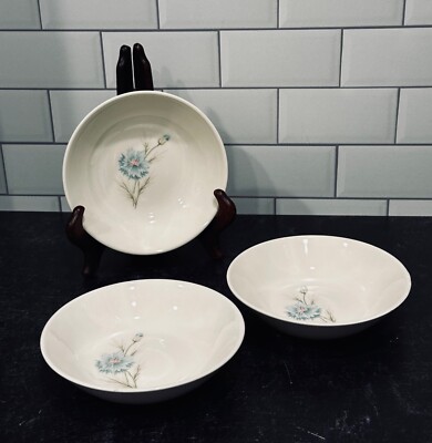 Set of 3 Taylor Smith Taylor Ever Yours Boutonniere 5¼''  Berry Dessert Bowls