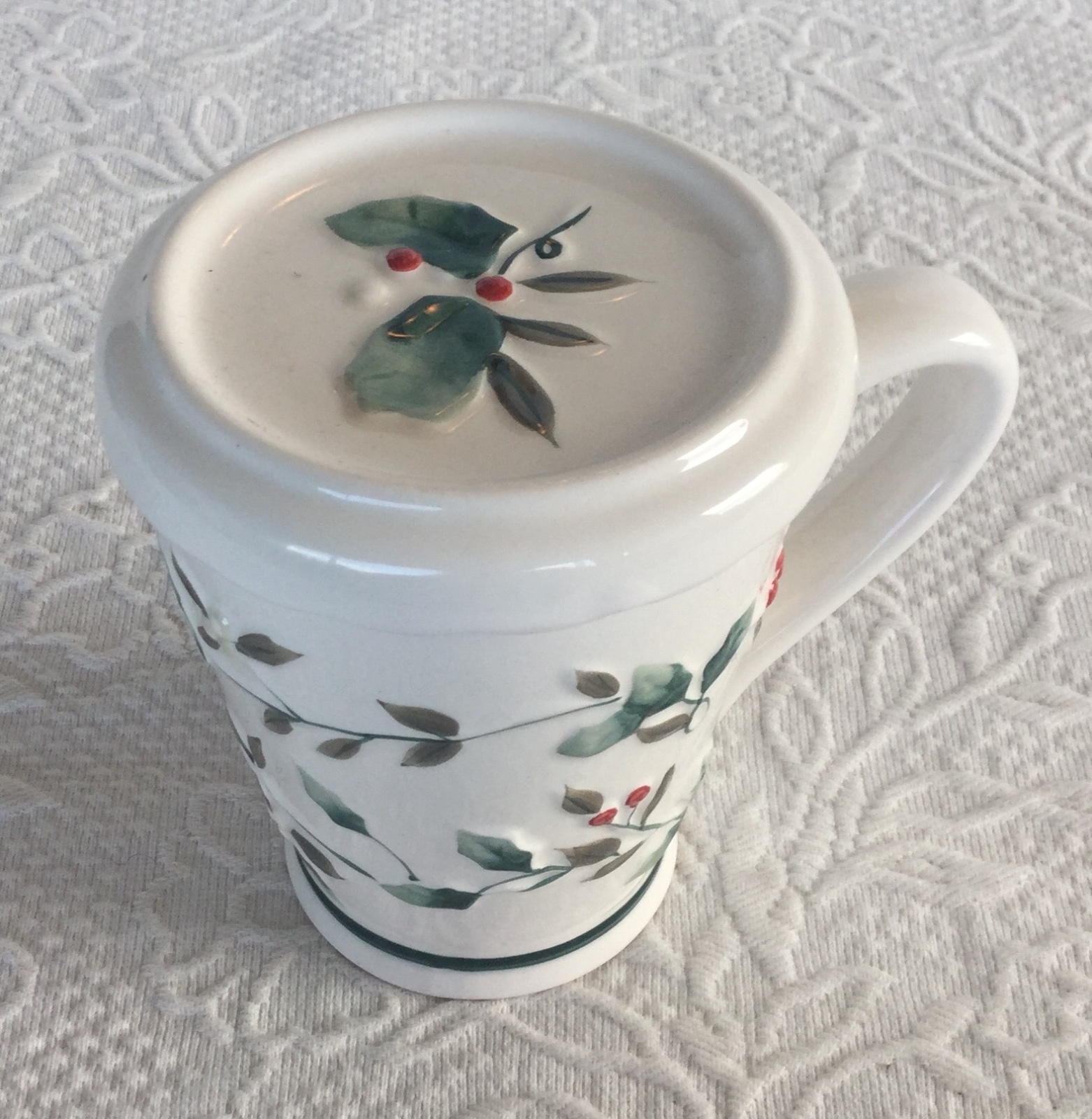 Pfaltzgraff Winterberry Coffe Tea Mug Cup with Lid/Coaster 12 oz.
