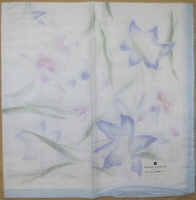 PIERRE BALMAIN *Yuri-Lily White Handkerchief 42cm /UMEZUO