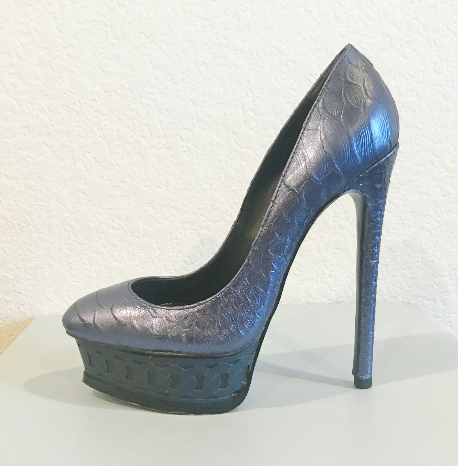 CASADEI::スニーカー:38.5[RESALE] Maxxxi in Black for Women | Casadei®