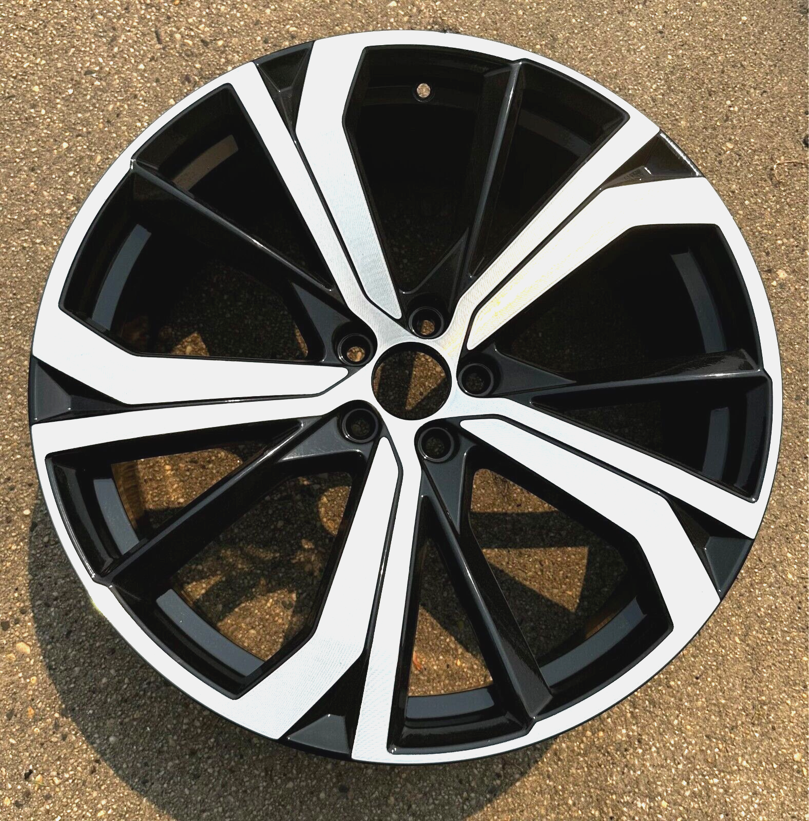 れこ　0513 Volvo Wheel 19