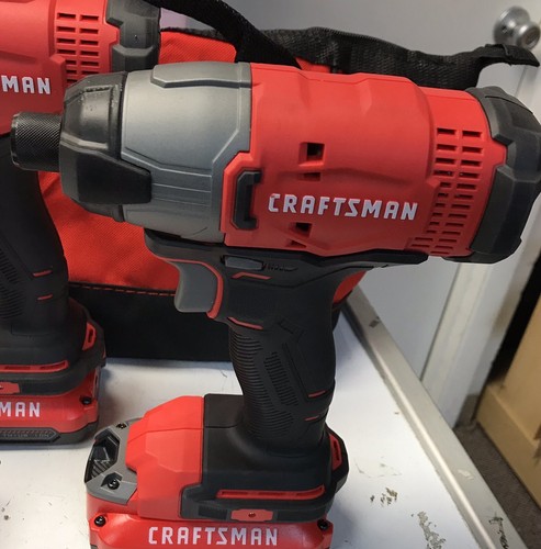 Craftsman V20 CMCK200C2 KIT/Impact Driver & Drill/2 Batteries/Charger/Perfect