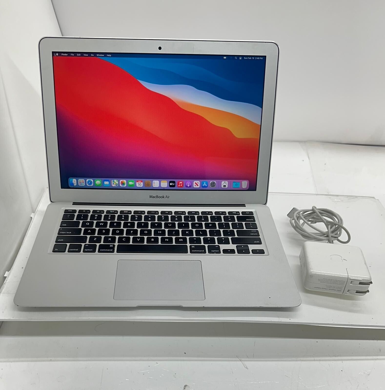 Apple MacBook Air A1466 Early-2014 13 Apple MacBook Air A1466 Early-2014 13