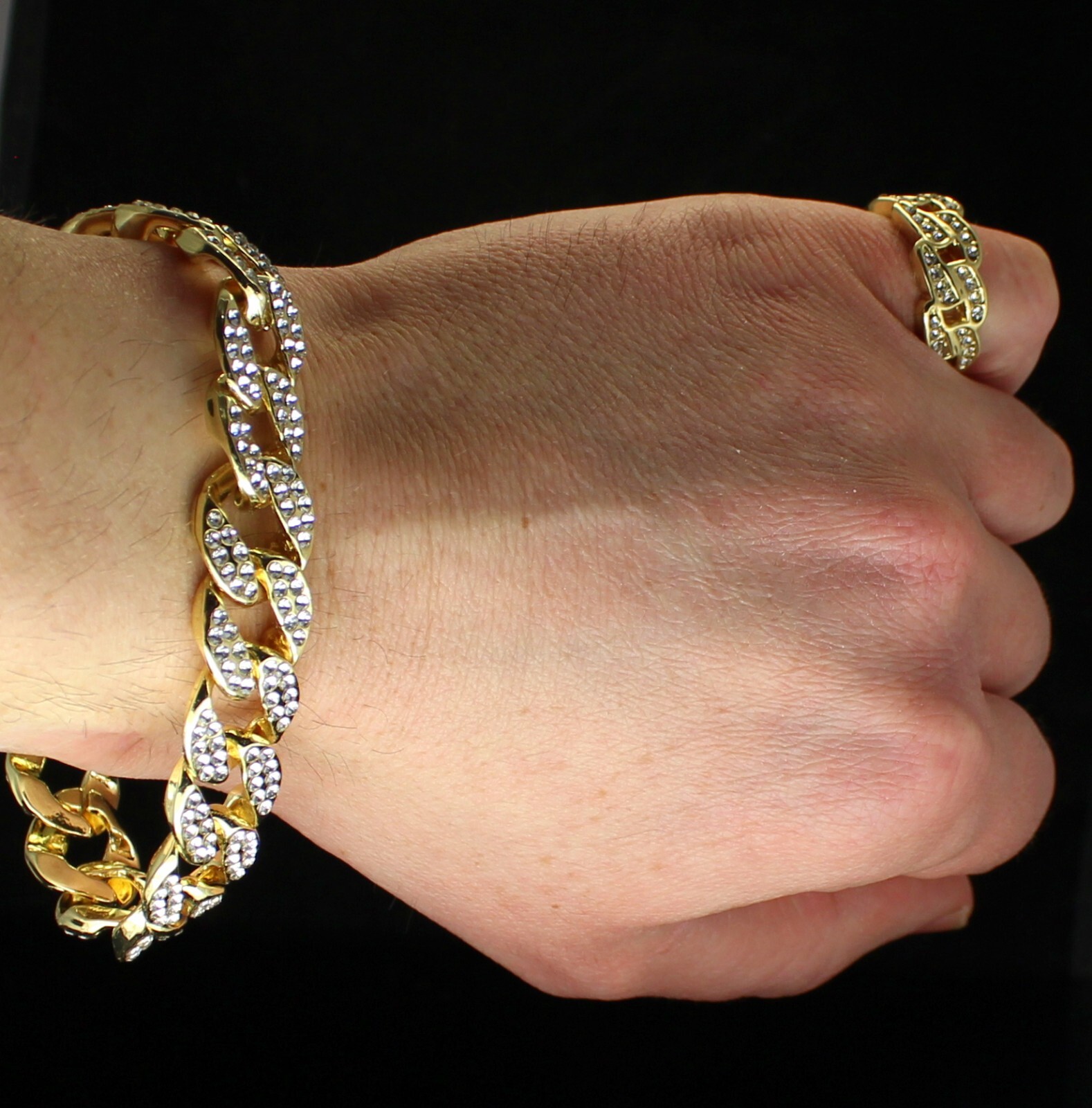 アクセサリー MADE IN CALIFORNIA T-BAR CUBAN BRACELET MADE IN CALIFORNIA T-BAR CUBAN BRACELET | 大阪心斎橋のメンズ