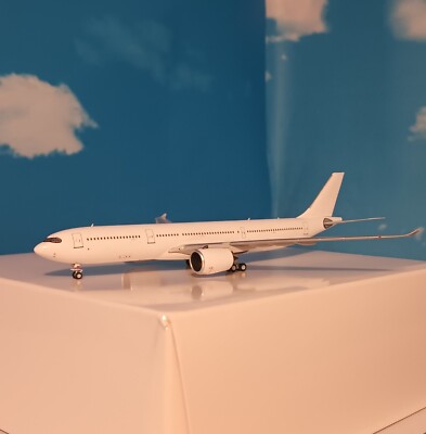1:400 ng models Airbus A330 Neo Blank Model