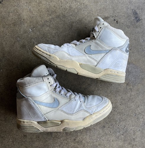 nike basketball shoes 1980