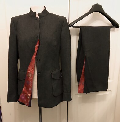 ALAIN MANOUKIAN - Ladies Grey with a Gorgeous Red Lining Trouser Suit  Size S
