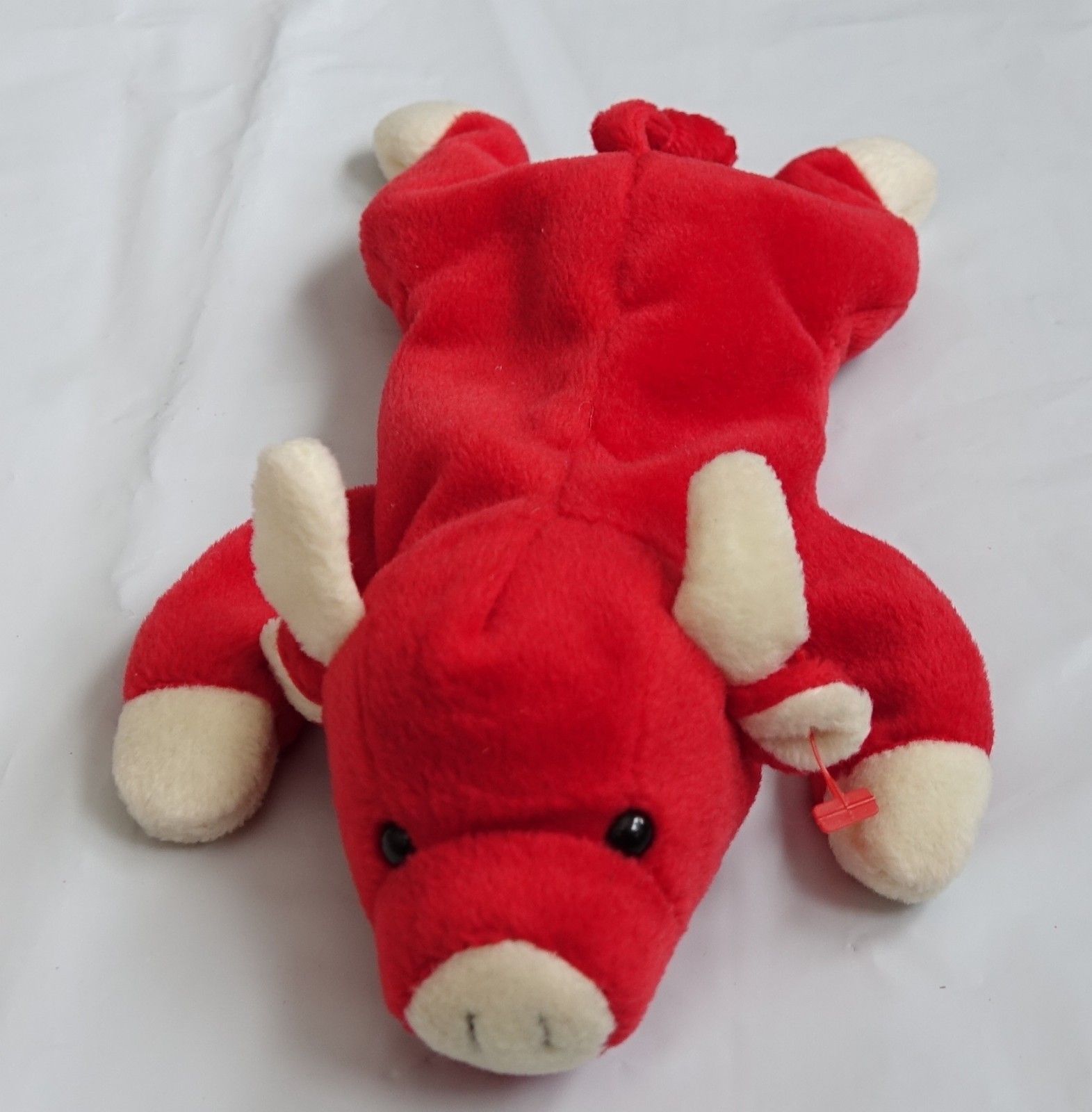 new without tags pellets filled red Ty Beanie Babies Snort