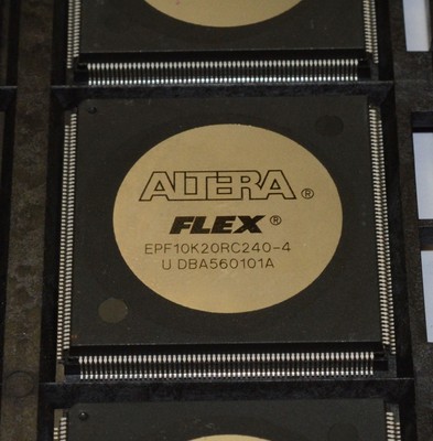 Altera EPF10K20RC240-4 FPGA - Flex 10K EPF10K20 EPF10K20RC240