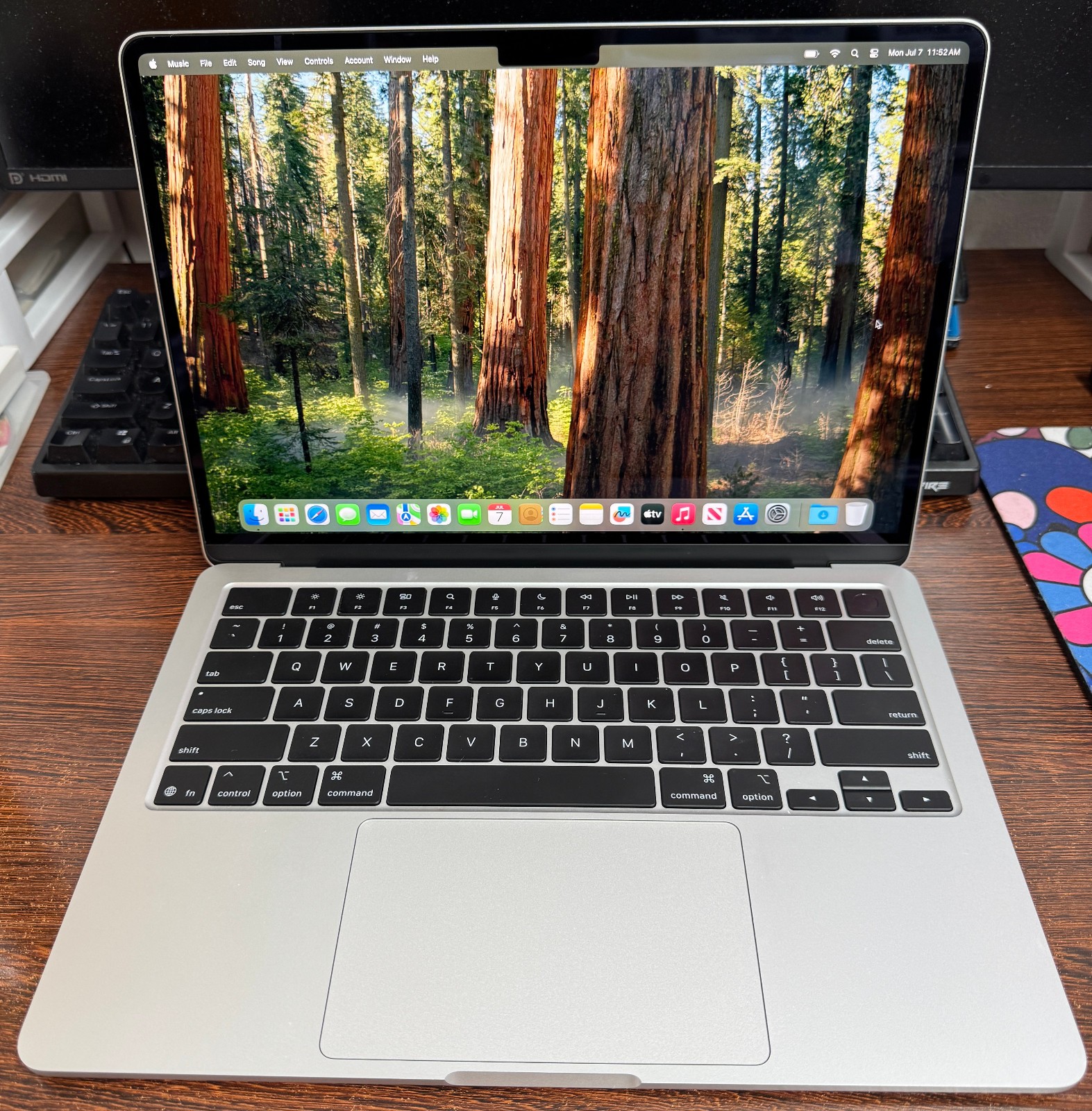 P50 美品 100%-15 MacBook Air M4 13inch Amazon.com: Apple 2025 MacBook Air 13-inch Laptop with M4