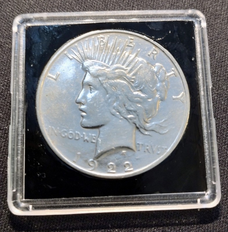 1922 D $1 Peace Silver Dollar Choice Uncirculated $10 cheaper