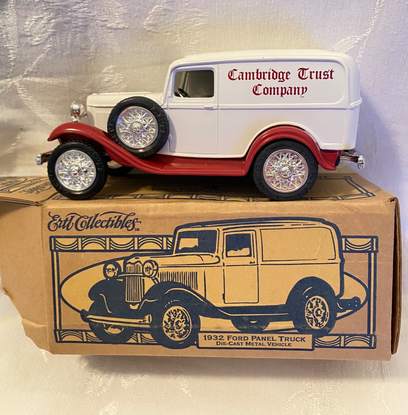 1932' FORD US MAIL Cars 貯金箱。ノベリティ。ビンテージ。 Limited edition U.S. mail 1932 panel truck bank NIB | eBay