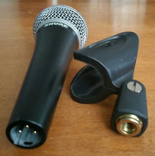 EXCEPTIONAL SHURE PG58 WIRED MICROPHONE MIC, CLIP STAND HOLDER + BAG ~ LIGHT USE