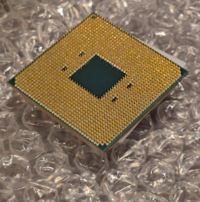 ★めい★　７点　AMD CPU Amazon.com: YNRSUFW AMD Ryzen 7 5700x3d CPU R7 5000 Serie 8