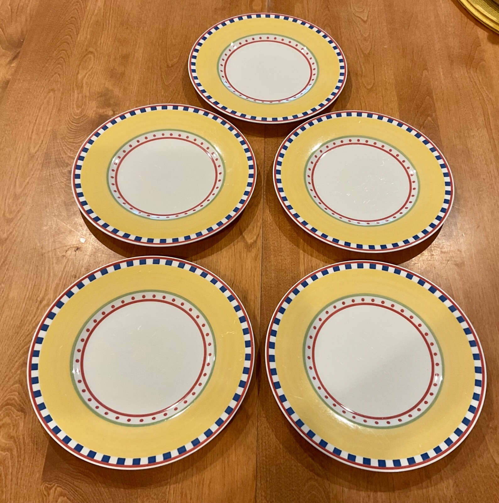 VILLEROY & B0CH GERMANY FIVE (5) TWIST-BEA 9” SALAD PLATES