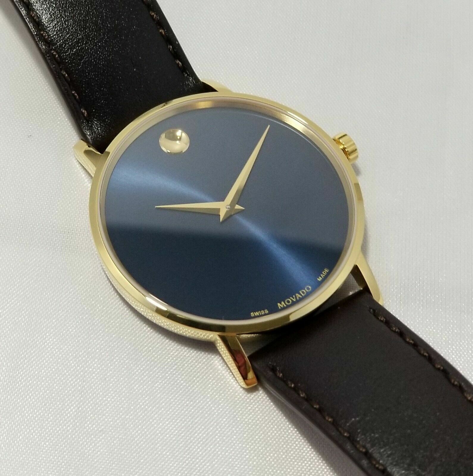 Pre-owned Movado Swiss Men's Museum Classic Pvd Gold Blue Dial Brown Strap Watch