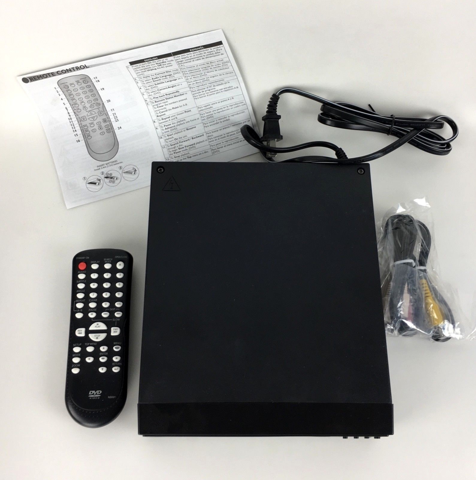 FUNAI DVD Player Video DP100FX4 Progressive Scan New CD NOS