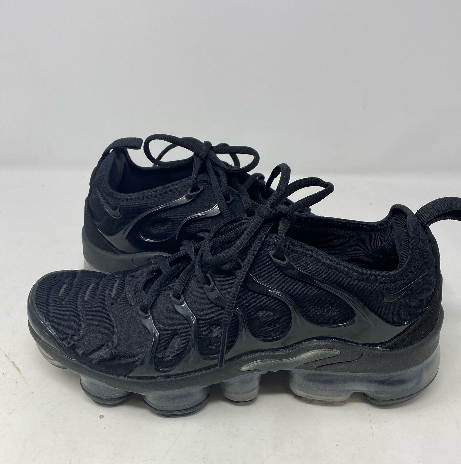 nike air vapormax plus black women's