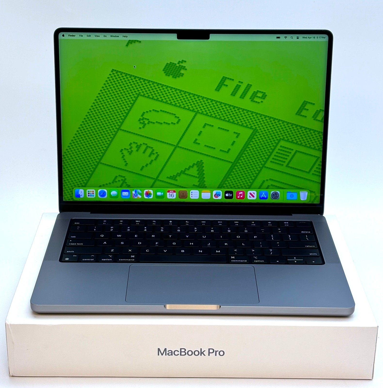 MacBook Pro 2021 14